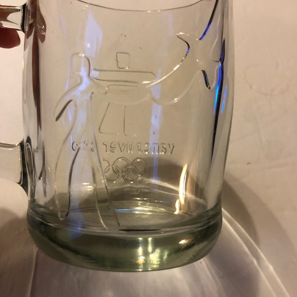 2010 Vancouver Olympics Etched Glass Clear Mug - Picture 5 of 10